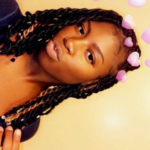 Meet your Posher, Mahalia